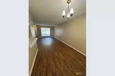 813 Burges Street, Seguin, TX 78155 - Photo 5