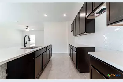 417 Tim's Way, Seguin, TX 78155 - Photo 7