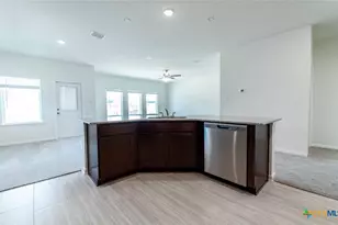 312 Jills Path, Seguin, TX 78155 - Photo 7