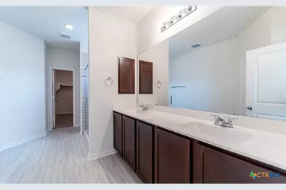 312 Jill's Path, Seguin, TX 78155 - Photo 11