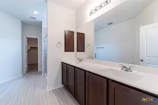 312 Jills Path, Seguin, TX 78155 - Photo 11