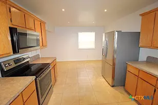 3809 Joshua Taylor Dr, Killeen, TX 76549 - Photo 3