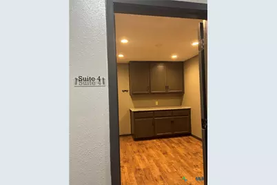 101 Mockingbird Circle #B4, Victoria, TX 77901 - Photo 3