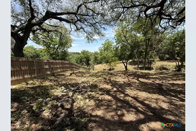 654 Creekside Drive, Belton, TX 76513 - Photo 15