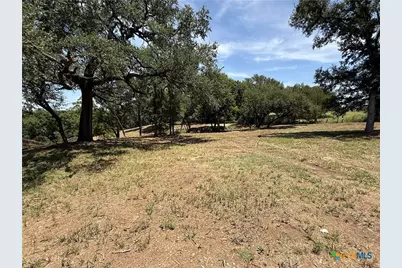 654 Creekside Drive, Belton, TX 76513 - Photo 9