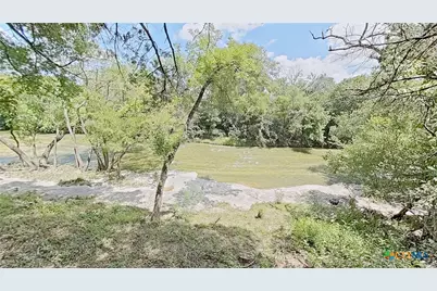 654 Creekside Drive, Belton, TX 76513 - Photo 5