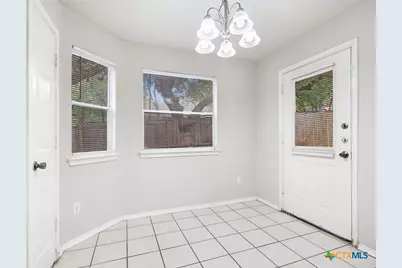 827 Sagewood Trail, San Marcos, TX 78666 - Photo 9