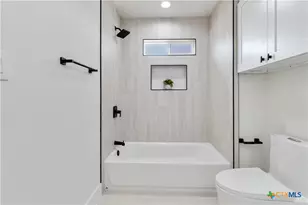 2024 Ronda Ct, Canyon Lake, TX 78133 - Photo 33