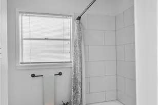 2506 Bon Aire, Victoria, TX 77901 - Photo 33