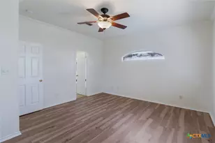 2824 Berry Trace, Schertz, TX 78154 - Photo 11