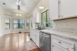 712 End O Trail, Harker Heights, TX 76548 - Photo 11