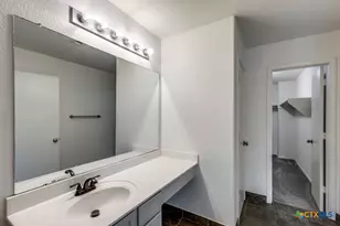 721 New Bridge Dr, Kyle, TX 78640 - Photo 9