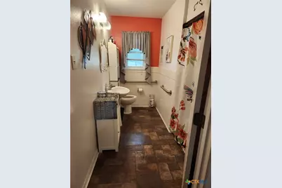 306 Dover Street, Victoria, TX 77905 - Photo 19