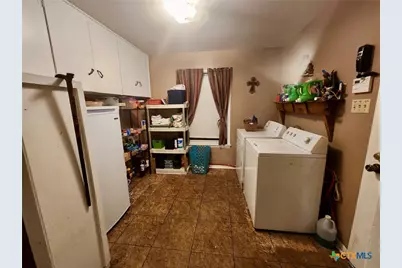 306 Dover Street, Victoria, TX 77905 - Photo 15