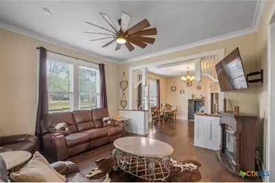 612 N Wilbern, Runge, TX 78151 - Photo 3