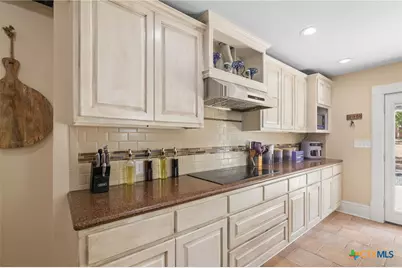 612 N Wilbern, Runge, TX 78151 - Photo 11