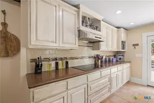 612 N Wilbern, Runge, TX 78151 - Photo 11