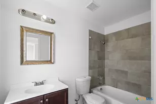 103 Sherwood Dr, Victoria, TX 77901 - Photo 19