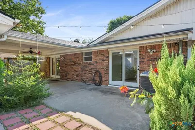 8901 Panther Drive, Woodway, TX 76712 - Photo 29