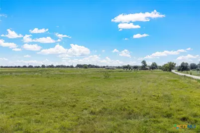 1370 Shiloh Church Road, Crawford, TX 76638 - Photo 11