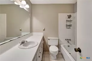 247 Goldenrod Ave, Victoria, TX 77904 - Photo 13