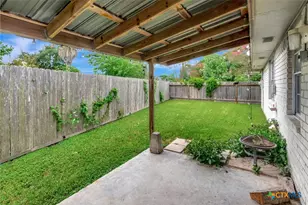 247 Goldenrod Ave, Victoria, TX 77904 - Photo 29