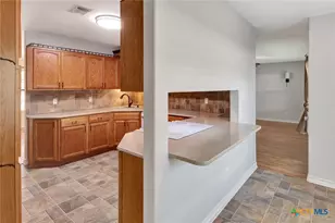 225 Kirkwall St, Victoria, TX 77904 - Photo 17