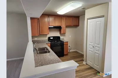 330 Trestle Tree #22, San Marcos, TX 78666 - Photo 7