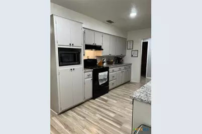 901 N Central, Cameron, TX 76520 - Photo 7