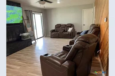 901 N Central, Cameron, TX 76520 - Photo 3