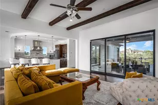 365 Butternut Wy, New Braunfels, TX 78132 - Photo 9