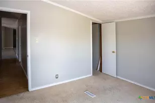 306 Scarlet Oak Dr, Killeen, TX 76542 - Photo 9