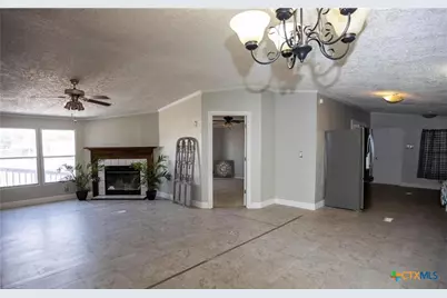 306 Scarlet Oak Drive, Killeen, TX 76542 - Photo 3