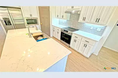 1495 Walker Place Boulevard, Copperas Cove, TX 76522 - Photo 5