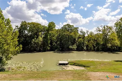 1105 Lakeview Drive, Seguin, TX 78155 - Photo 25