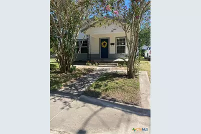 2405 Lone Tree Road, Victoria, TX 77901 - Photo 1