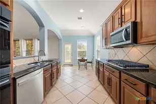 21001 Haddington Cove, Hutto, TX 78634 - Photo 7