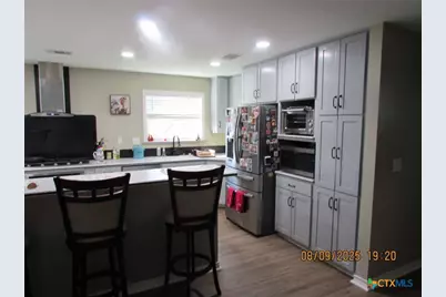 911 W Madison Avenue, Port O'Connor, TX 77982 - Photo 9