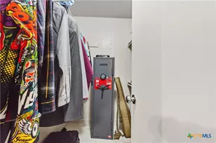 218 Spur Dr, Copperas Cove, TX 76522 - Photo 11