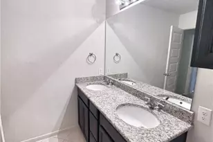 310 Creekview Way, New Braunfels, TX 78130 - Photo 9