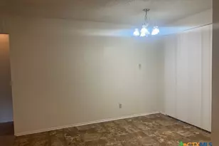 2013 Dickens Dr, Killeen, TX 76543 - Photo 9