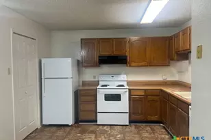 2013 Dickens Dr, Killeen, TX 76543 - Photo 5