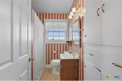 3752 Fm-77, Nixon, TX 78140 - Photo 37