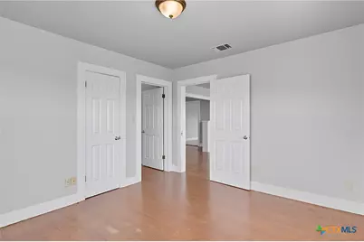 3752 Fm-77, Nixon, TX 78140 - Photo 35