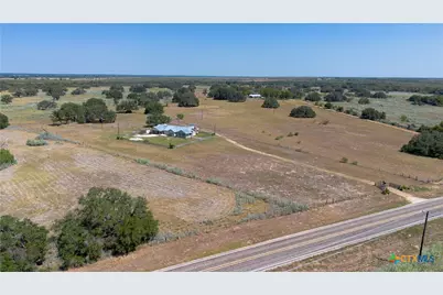 3752 Fm-77, Nixon, TX 78140 - Photo 5