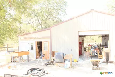 222 Oak Valley, La Vernia, TX 78121 - Photo 11