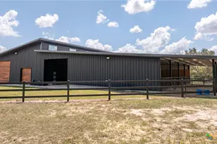 3466 Levi Sloan Rd, Victoria, TX 77904 - Photo 45