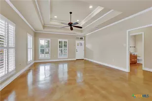 944 Hudson Ln, New Braunfels, TX 78130 - Photo 5