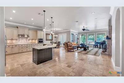 368 Rancho Road, New Braunfels, TX 78130 - Photo 5