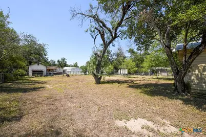 882 Samuels Street, New Braunfels, TX 78130 - Photo 25